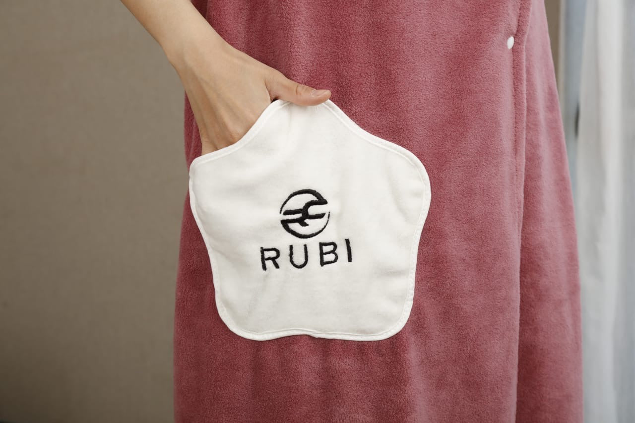 RUBI Coral Fleece Bath Towel